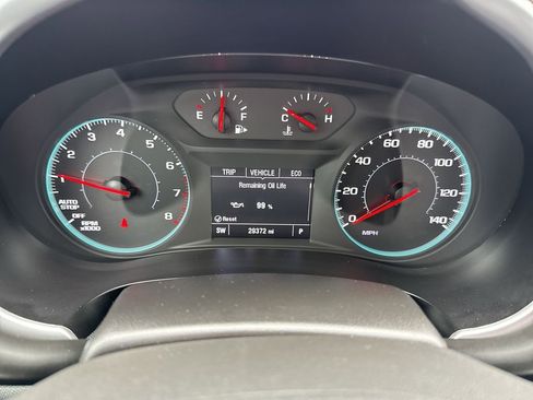 Used 2025 Chevrolet Malibu LT image 17