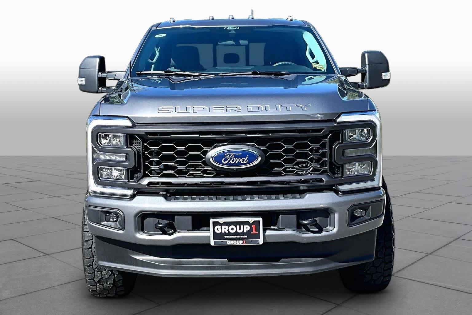 Used 2025 Ford F350 XL w/ STX Appearance Package AWD/4WD image 3