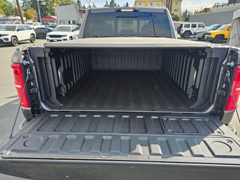 New 2025 RAM 1500 Limited image 15