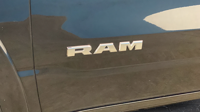 Used 2022 RAM 1500 Laramie AWD/4WD image 44