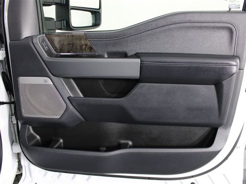 Used 2024 Ford F250 Lariat image 40