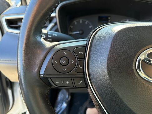 Used 2023 Toyota Corolla Cross LE image 20