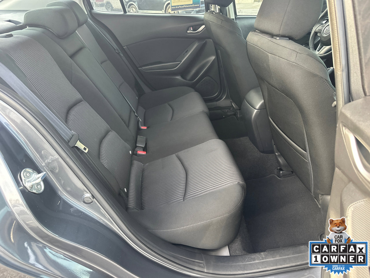 Used 2015 MAZDA MAZDA3 i Touring w/ Technology Package FWD image 15
