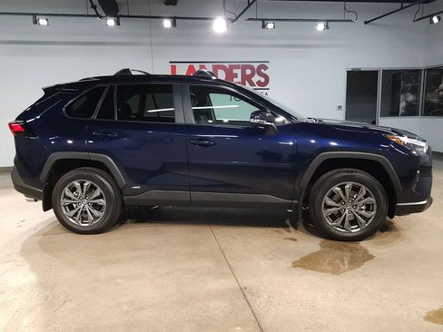 Certified 2025 Toyota RAV4 XLE Premium AWD/4WD image 8