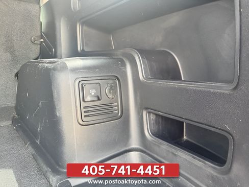 Used 2019 Toyota 4Runner SR5 RWD image 30