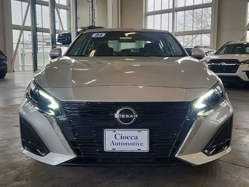 Used 2023 Nissan Altima 2.5 SL image 5