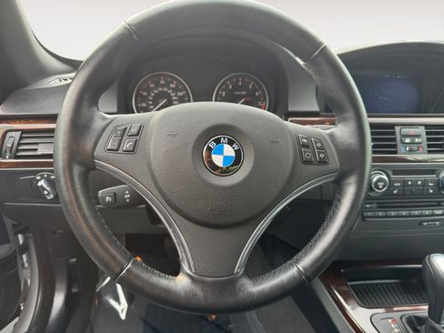 Used 2012 BMW 328i Convertible RWD image 15
