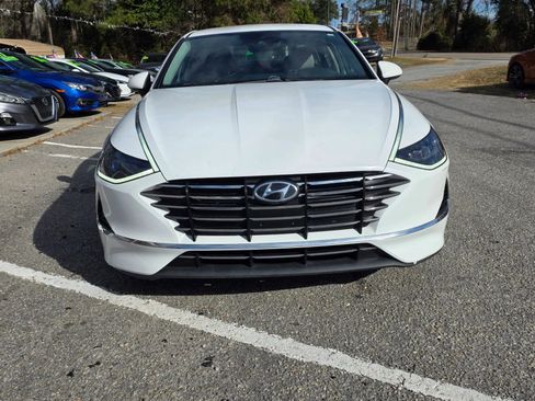 Used 2021 Hyundai Sonata SE image 3