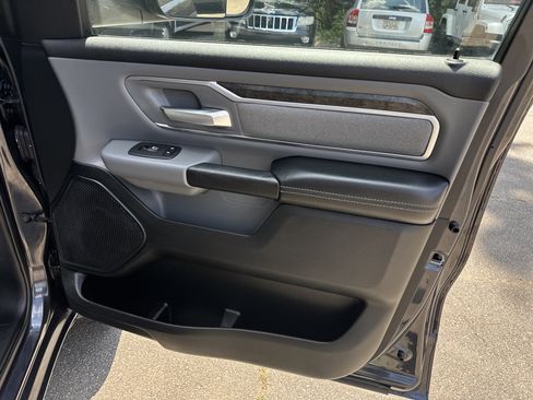 Used 2019 RAM 1500 Big Horn AWD/4WD image 20