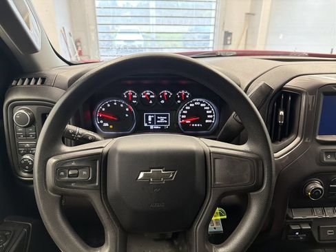 Used 2020 Chevrolet Silverado 1500 Custom Trail Boss w/ Custom Convenience Package AWD/4WD image 25