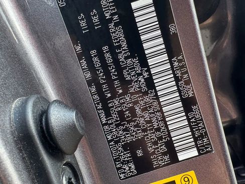 Used 2015 Toyota Highlander LE image 43