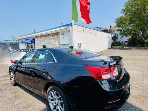 Used 2014 Chevrolet Malibu LT w/ Power Convenience Package FWD image 8
