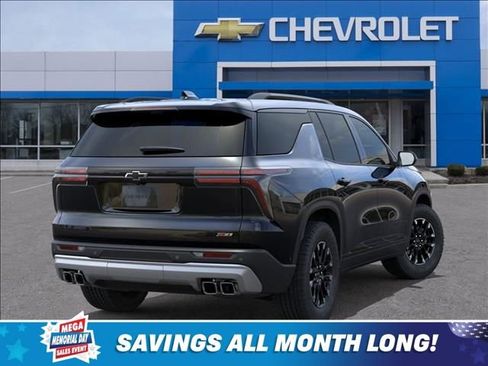 New 2026 Chevrolet Traverse Z71 w/ Driver Confidence Package AWD/4WD image 4
