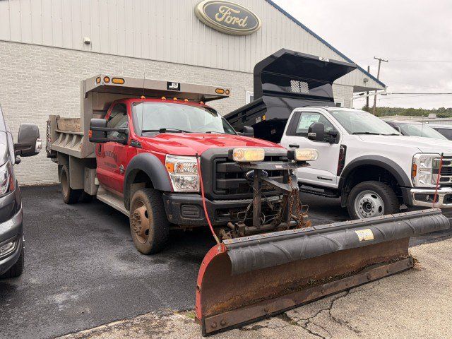 Used 2015 Ford F550 4x4 Regular Cab Super Duty image 5