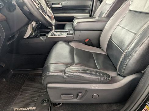 Used 2018 Toyota Tundra Limited w/ Limited Premium Package image 12