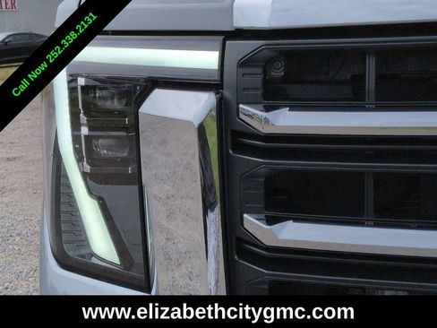 Used 2026 GMC Sierra 2500 SLT w/ SLT Premium Package AWD/4WD image 9