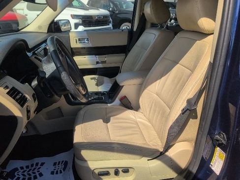 Used 2016 Ford Flex SEL w/ Equipment Group 202A FWD image 17