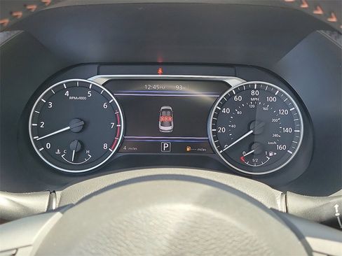 New 2025 Nissan Sentra SR image 8