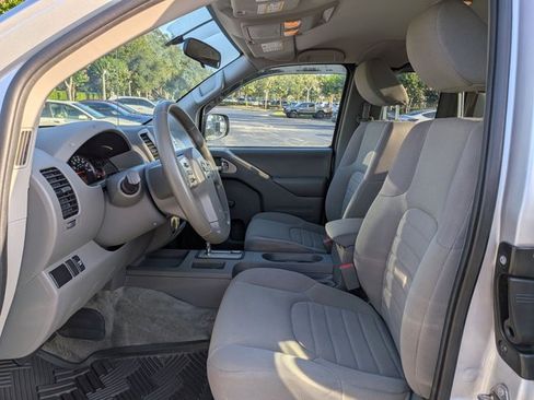 Used 2018 Nissan Frontier S RWD image 14