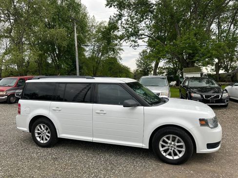Used 2014 Ford Flex SE FWD image 4