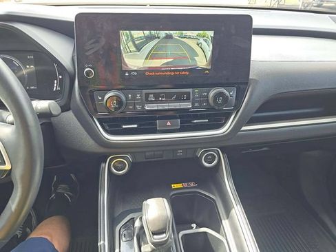 Used 2024 Toyota Grand Highlander AWD Hybrid image 7