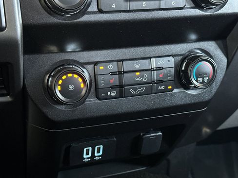 Used 2019 Ford F250 XLT AWD/4WD image 17