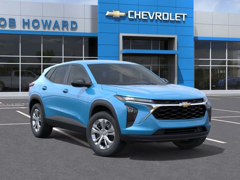 Used 2026 Chevrolet Trax LS w/ Driver Confidence Package FWD image 7