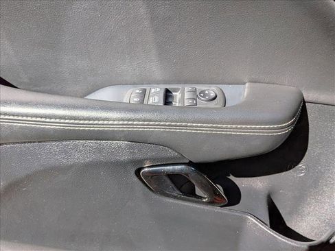 Used 2020 Dodge Challenger SRT Hellcat Redeye image 16