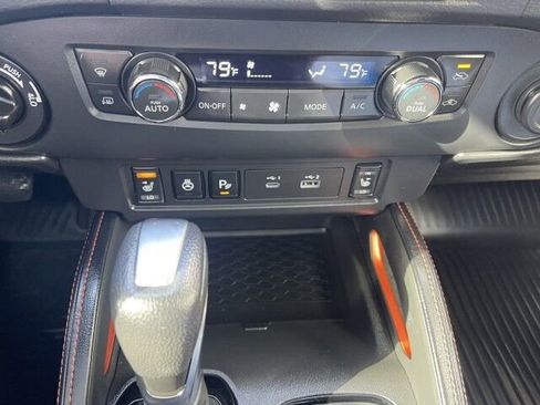 Used 2023 Nissan Frontier PRO-4X w/ Pro-4X Premium Package image 31