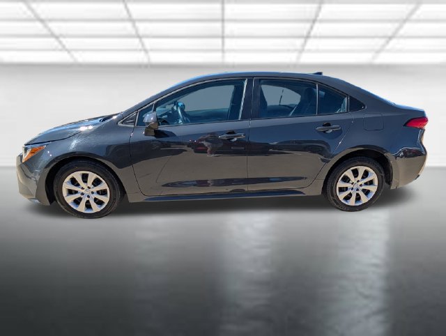 Used 2025 Toyota Corolla LE FWD image 38