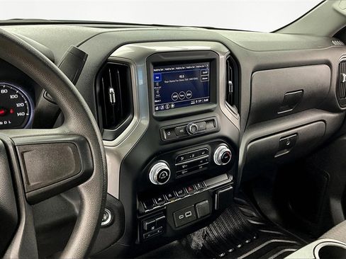 Used 2024 GMC Sierra 1500 Pro w/ Pro Value Package image 5
