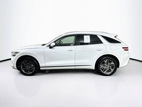 Used 2025 Genesis GV70 2.5T AWD/4WD image 4