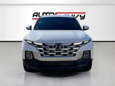 Used 2024 Hyundai Santa Cruz SEL FWD image 2