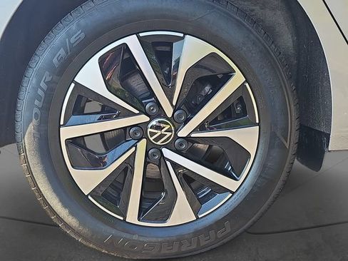 Used 2025 Volkswagen Jetta S FWD image 25