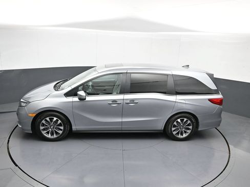 Certified 2023 Honda Odyssey EX-L image 44