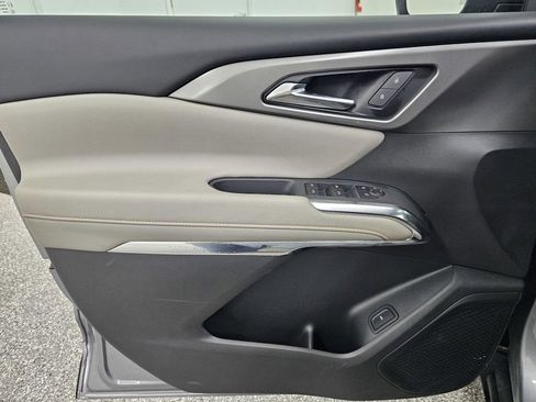 Used 2026 Chevrolet Traverse LT w/ Driver Confidence Package image 12