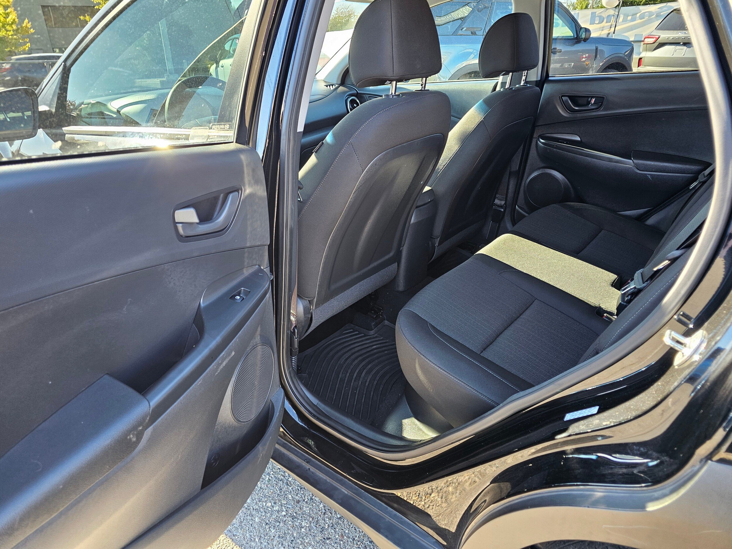 Used 2022 Hyundai Kona SEL w/ Cargo Package AWD/4WD image 16