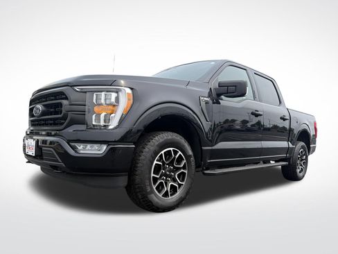 Used 2023 Ford F150 XLT w/ Equipment Group 302A High AWD/4WD image 2