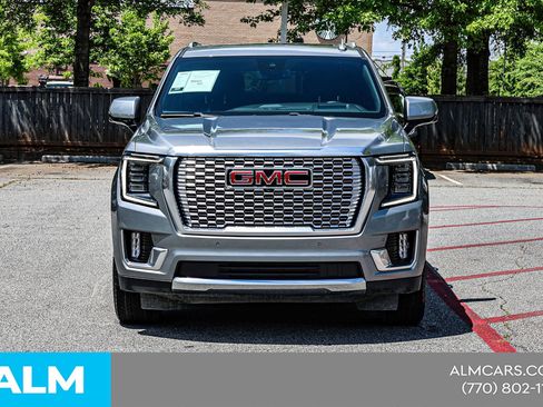 Used 2023 GMC Yukon Denali AWD/4WD image 12