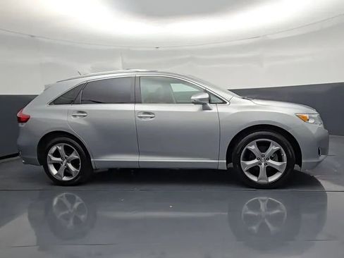 Used 2015 Toyota Venza XLE AWD/4WD image 8