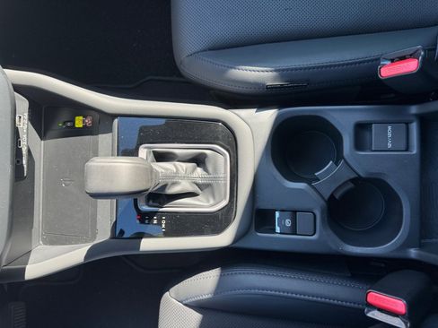 Used 2025 Subaru Forester Limited w/ Protection Package image 23