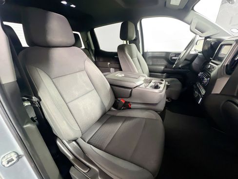Used 2023 Chevrolet Silverado 1500 Custom image 31