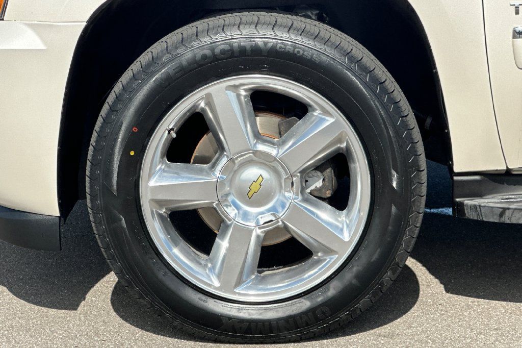 Used 2013 Chevrolet Tahoe LTZ RWD image 26