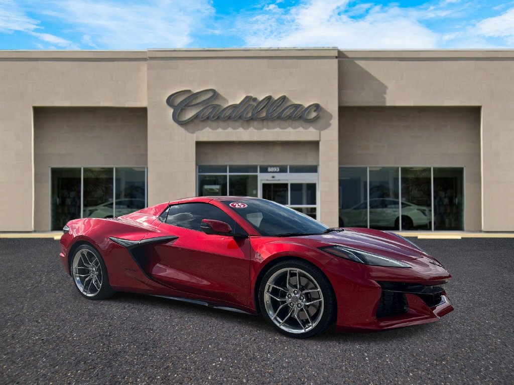 Used 2025 Chevrolet Corvette Z06 RWD image 1