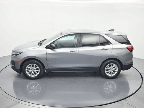 Used 2023 Chevrolet Equinox LS w/ LS Convenience Package FWD image 35