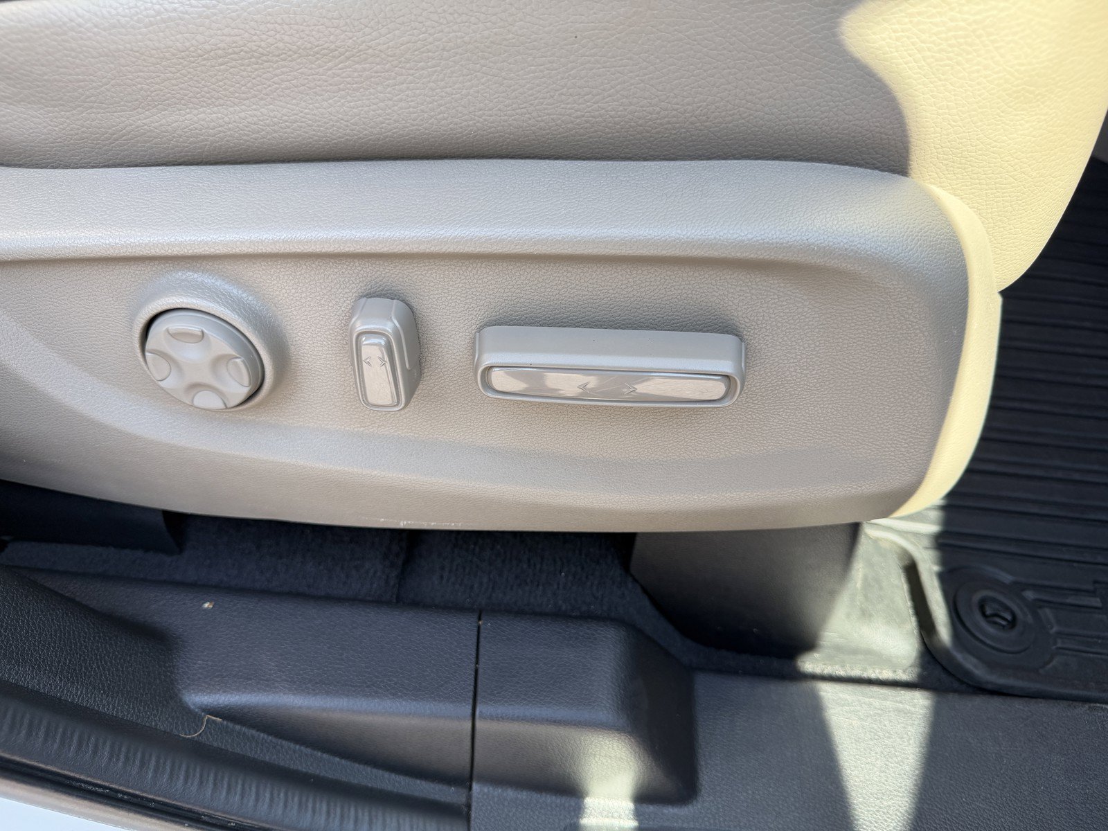 Used 2022 Honda Odyssey Elite image 19