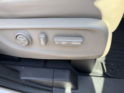 Used 2022 Honda Odyssey Elite image 19