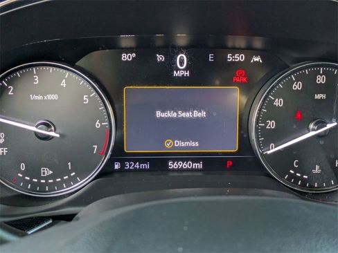 Used 2023 Buick Envision Essence image 22