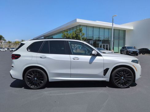 Used 2025 BMW X5 sDrive40i w/ Executive Package RWD image 11