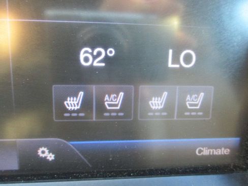 Used 2013 Ford F150 Lariat w/ Mid Equipment Group image 15